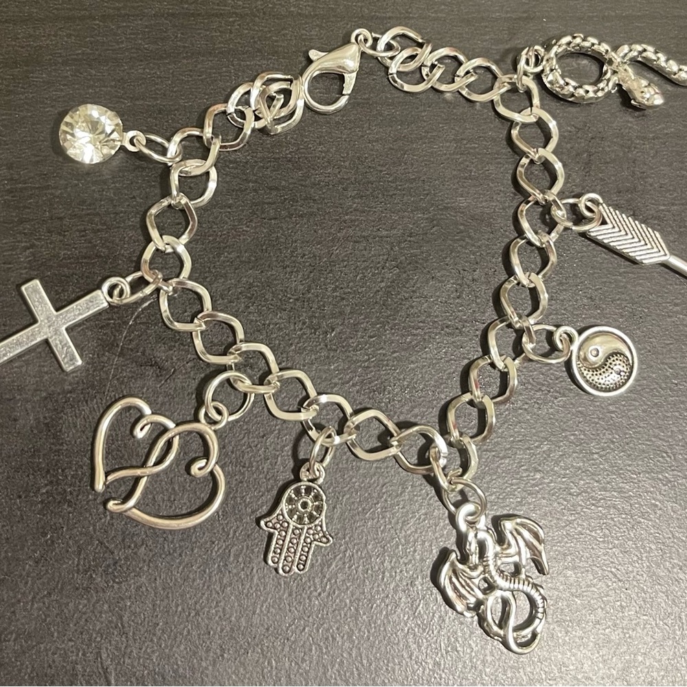 Freestyle charm bracelet